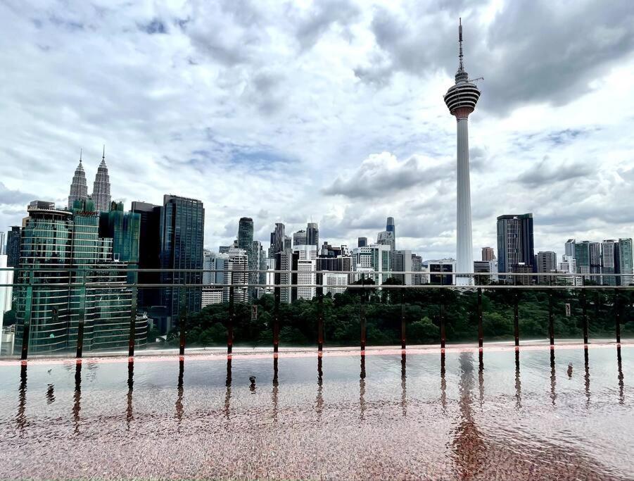 #23 Kl Towel View Twin Bed Suites @ Infinity Pool Kuala Lumpur Exterior foto